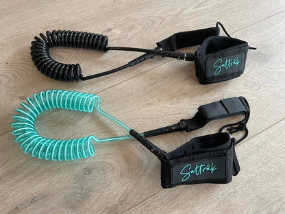 Coiled SUP Leash 2,5–3 m – Svart